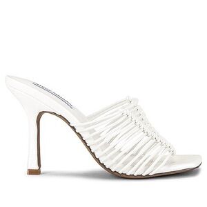 NWT Steve Madden Bond Heels in White